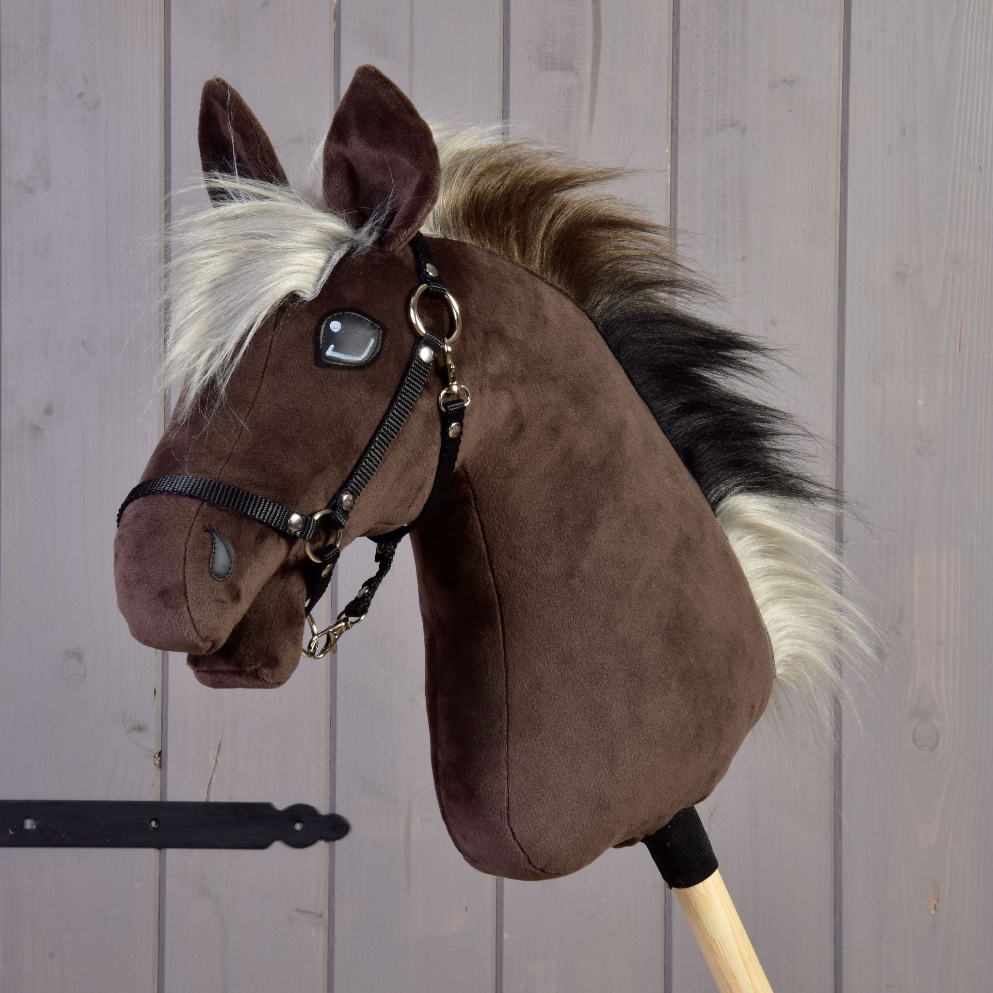Hobby Horse Monte with black halter (size M)– Hobby Horse LarDen